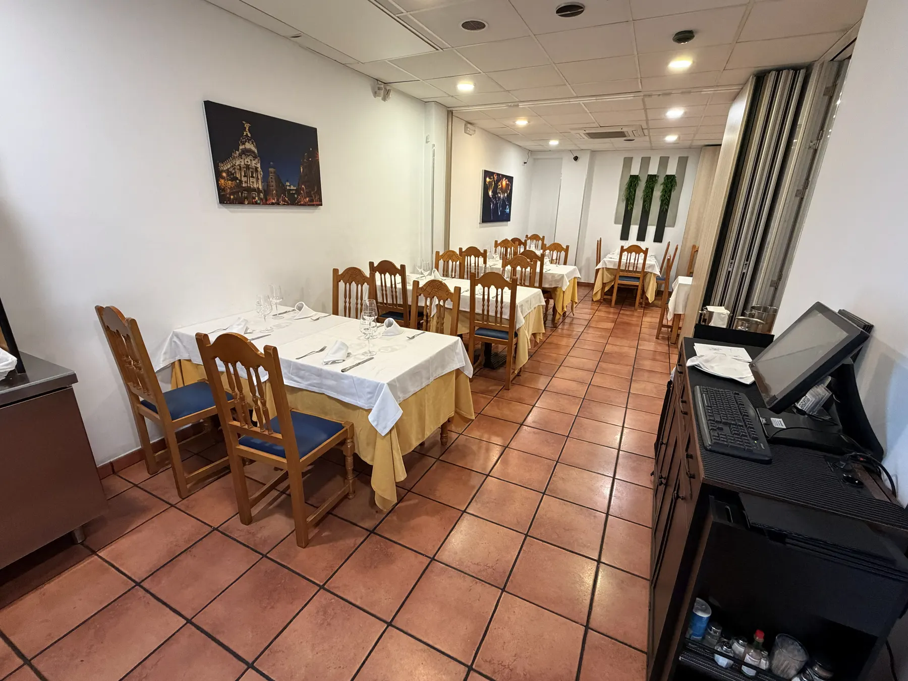 Comedor visto desde la entrada